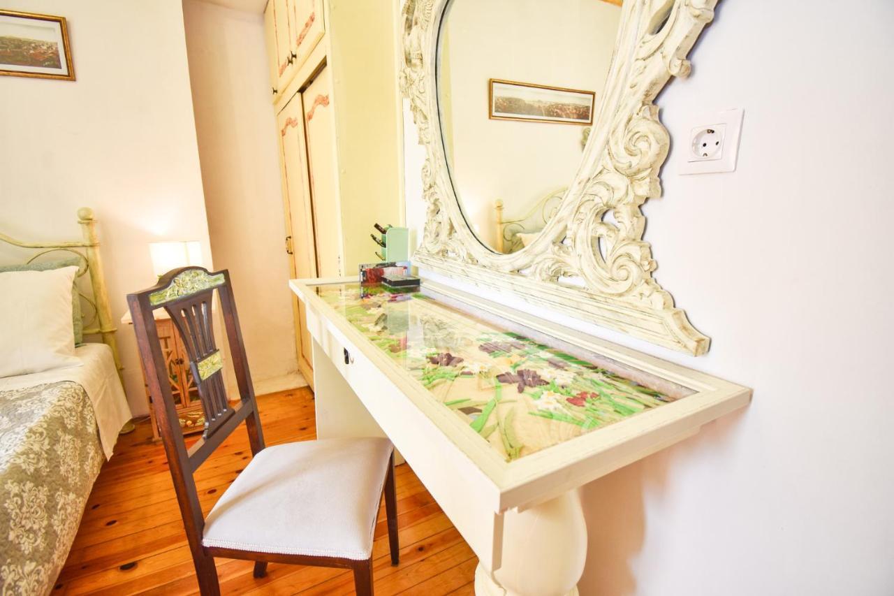 Venetian Well Gallery Apartment In Corfu Old Town Buitenkant foto